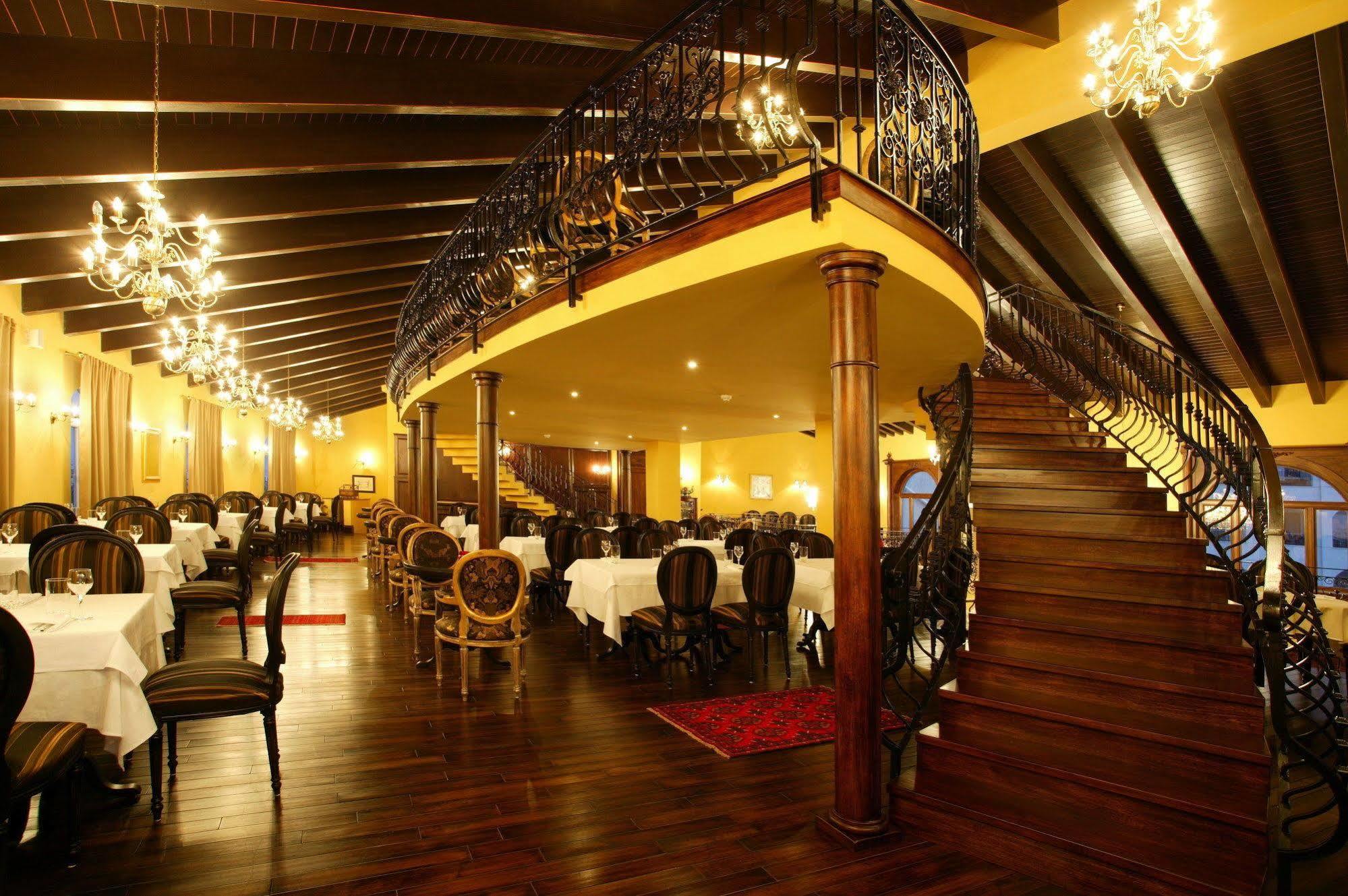 Arcadia Hotel - Marina Regia Residence Mamaia Extérieur photo